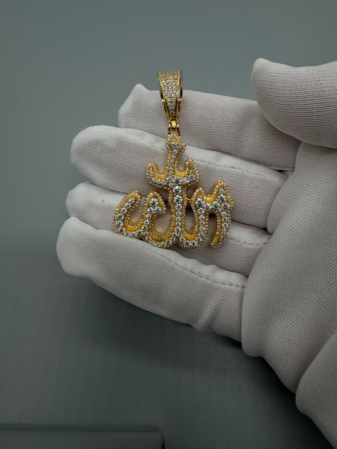 VVS1 Moissanite Allah pendant