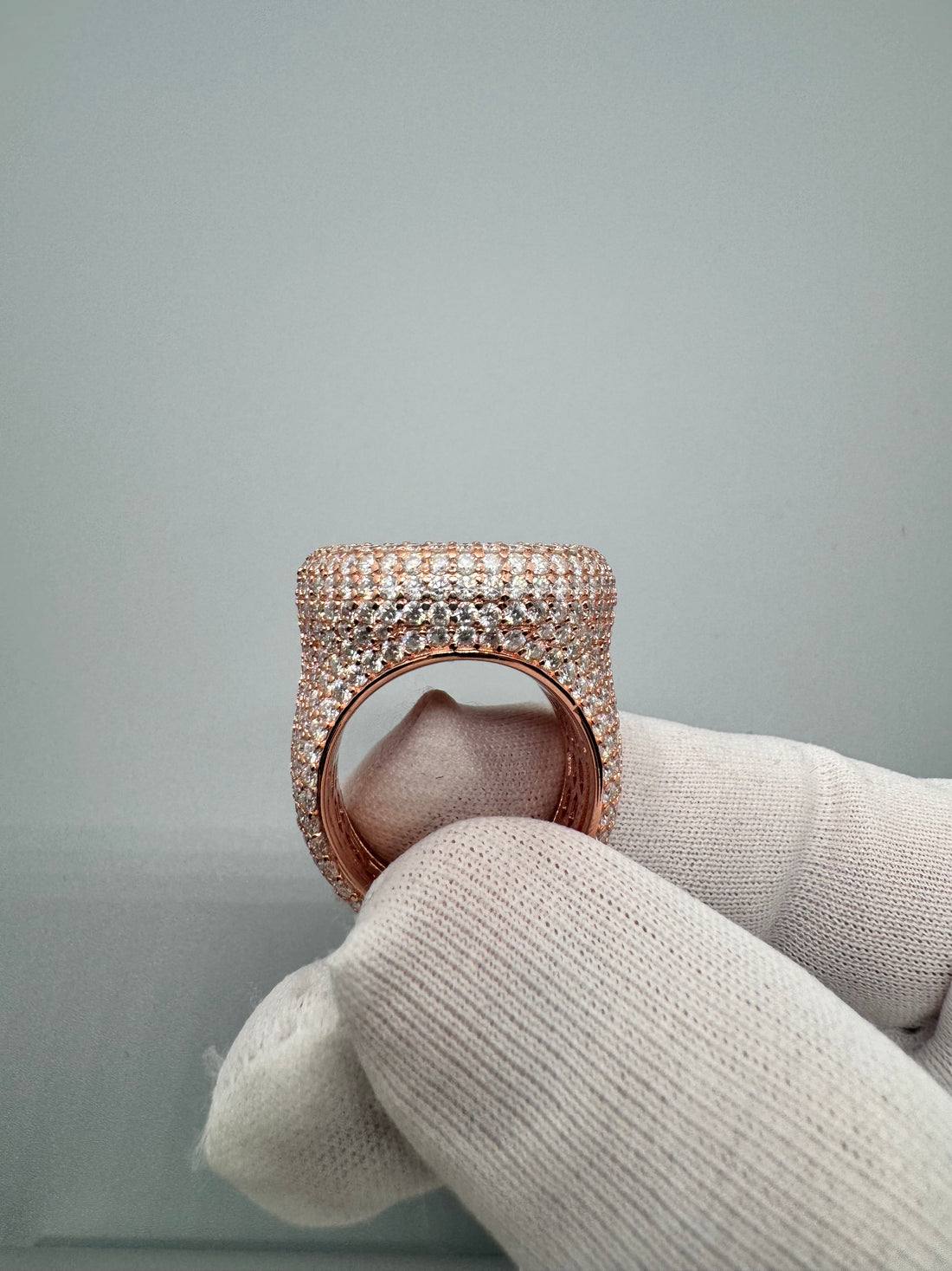 VVS1 Moissanite Circle ring (Rose)